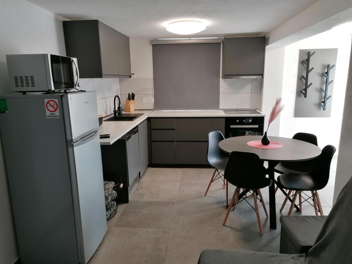 Apartma Pr Urarj Kobarid Εξωτερικό φωτογραφία