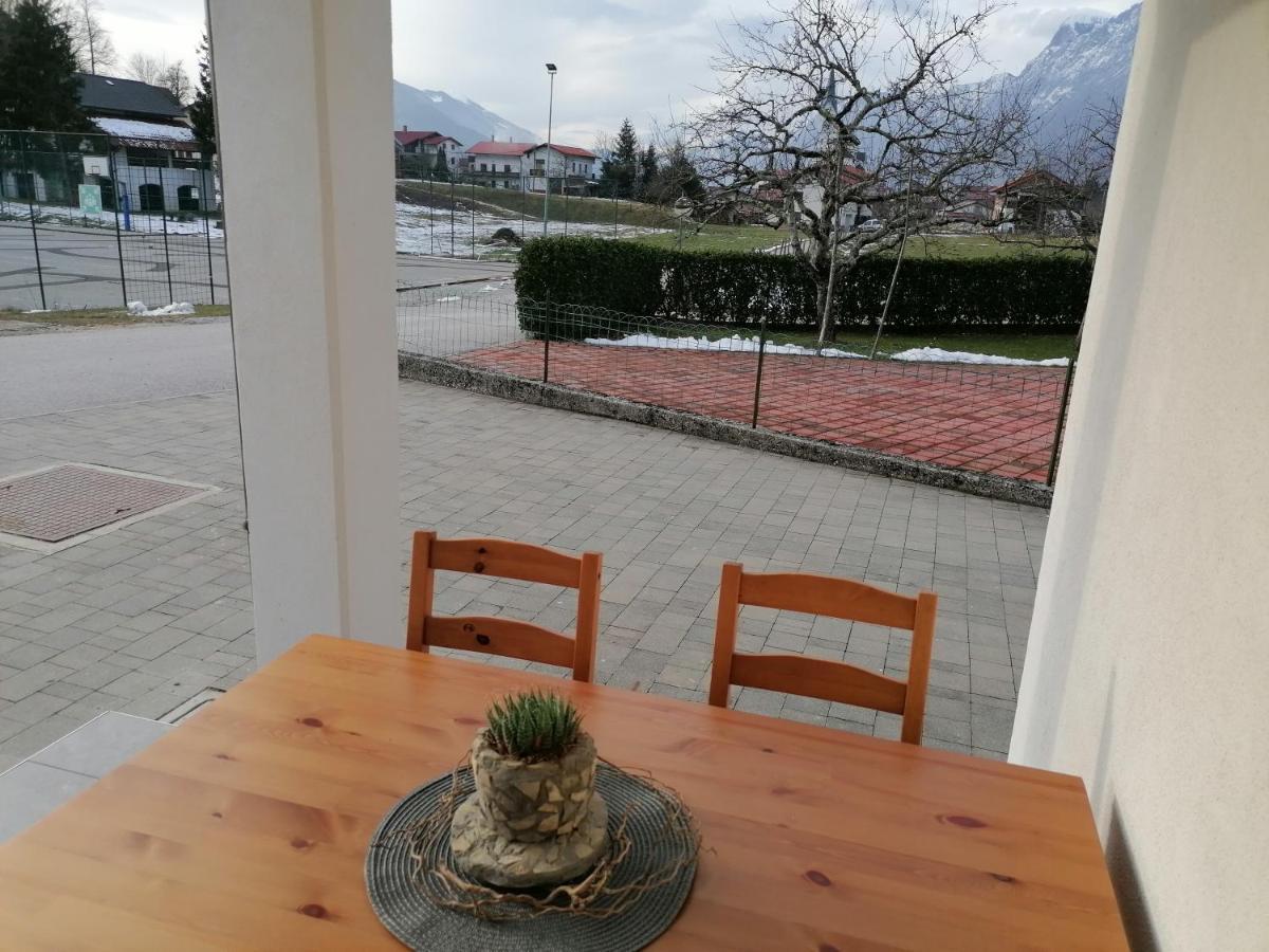 Apartma Pr Urarj Kobarid Εξωτερικό φωτογραφία